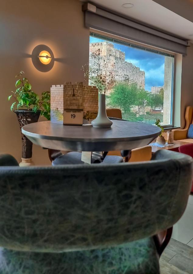 Golden Walls Hotel Йерусалим Екстериор снимка