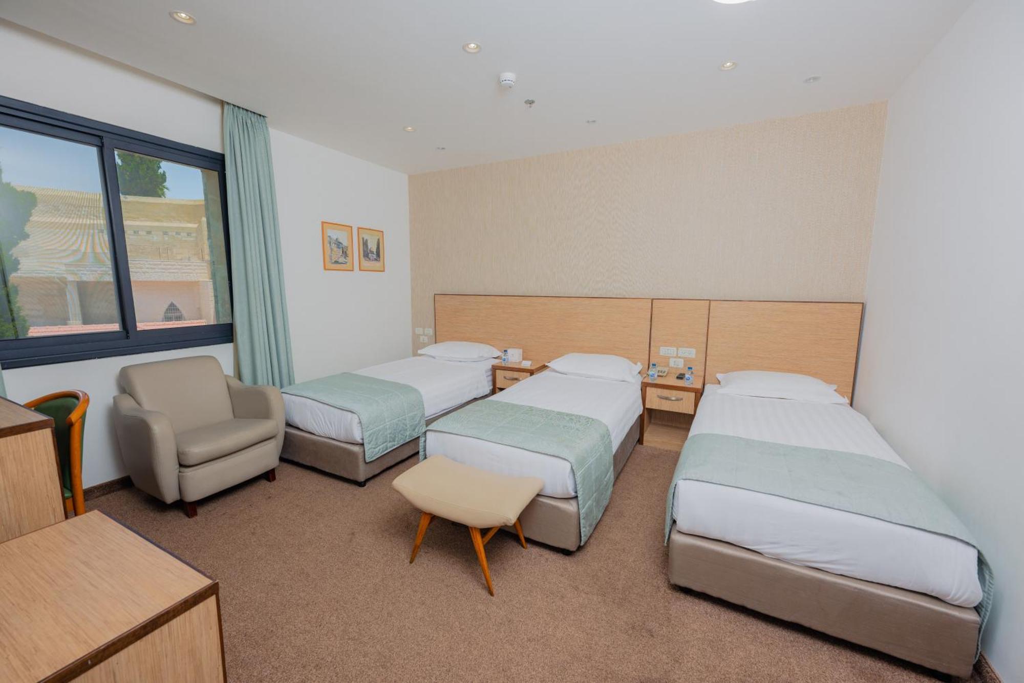 Golden Walls Hotel Йерусалим Екстериор снимка